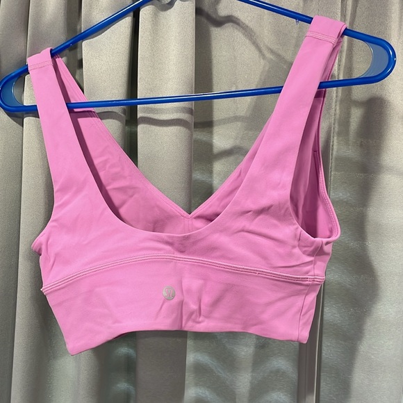 Lululemon size 6 sports bra - Picture 2 of 4